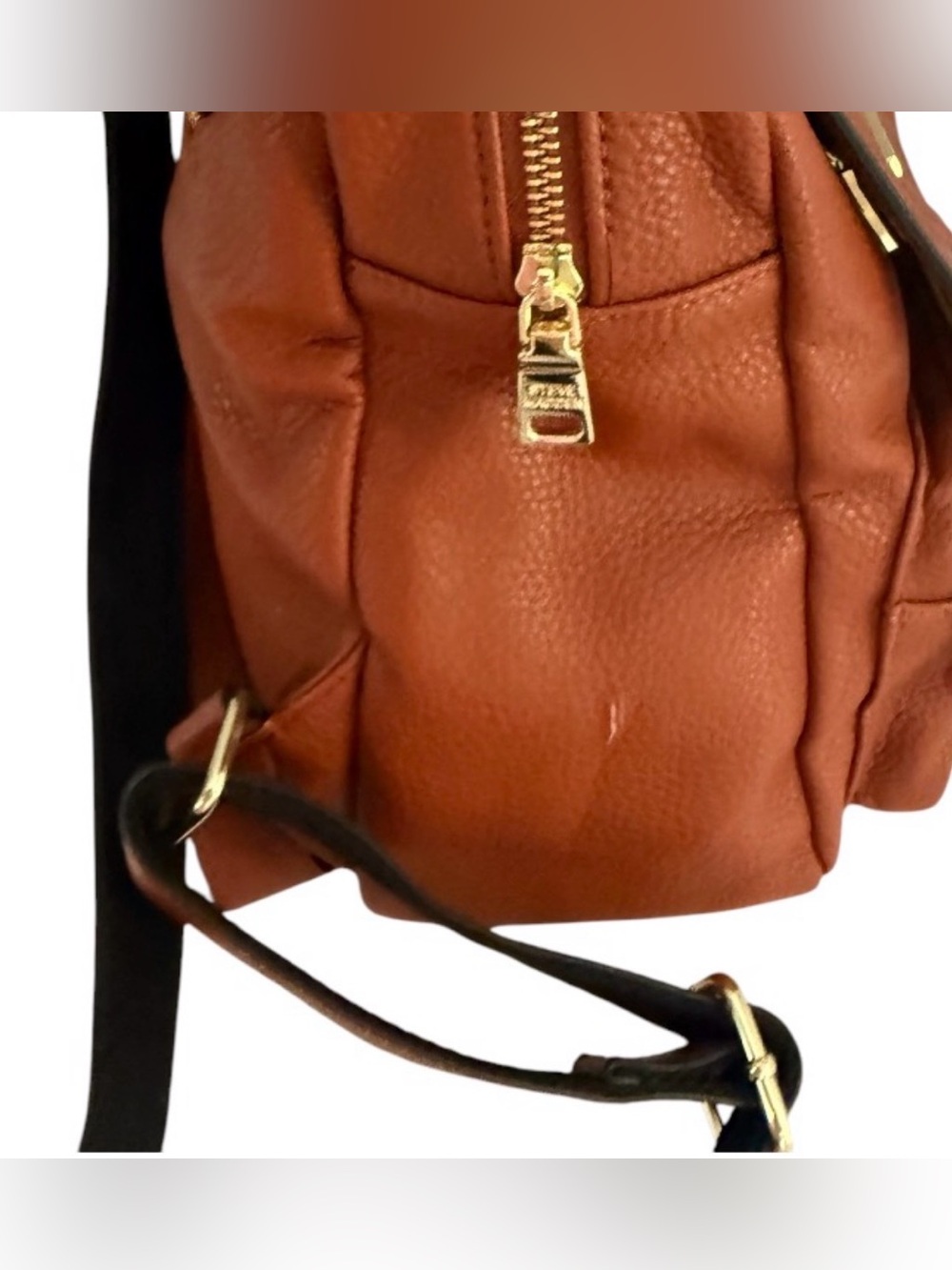 Steve Madden BTAMPA Cognac Brown Embossed Logo Backpack Purse Gold Hardware - Picture 11 of 15